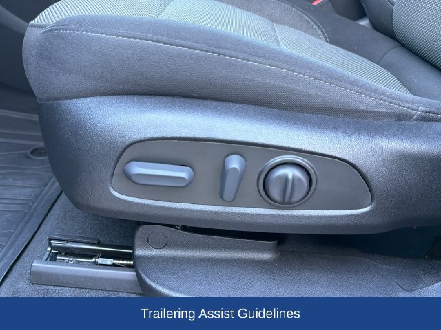 Certified 2023 Chevrolet Traverse LT AWD/4WD image 21