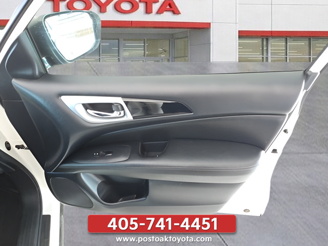 Used 2019 Nissan Pathfinder S FWD image 31