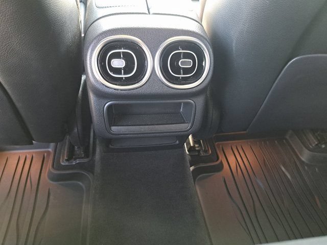 Used 2023 Mercedes-Benz GLC 300 4MATIC image 26