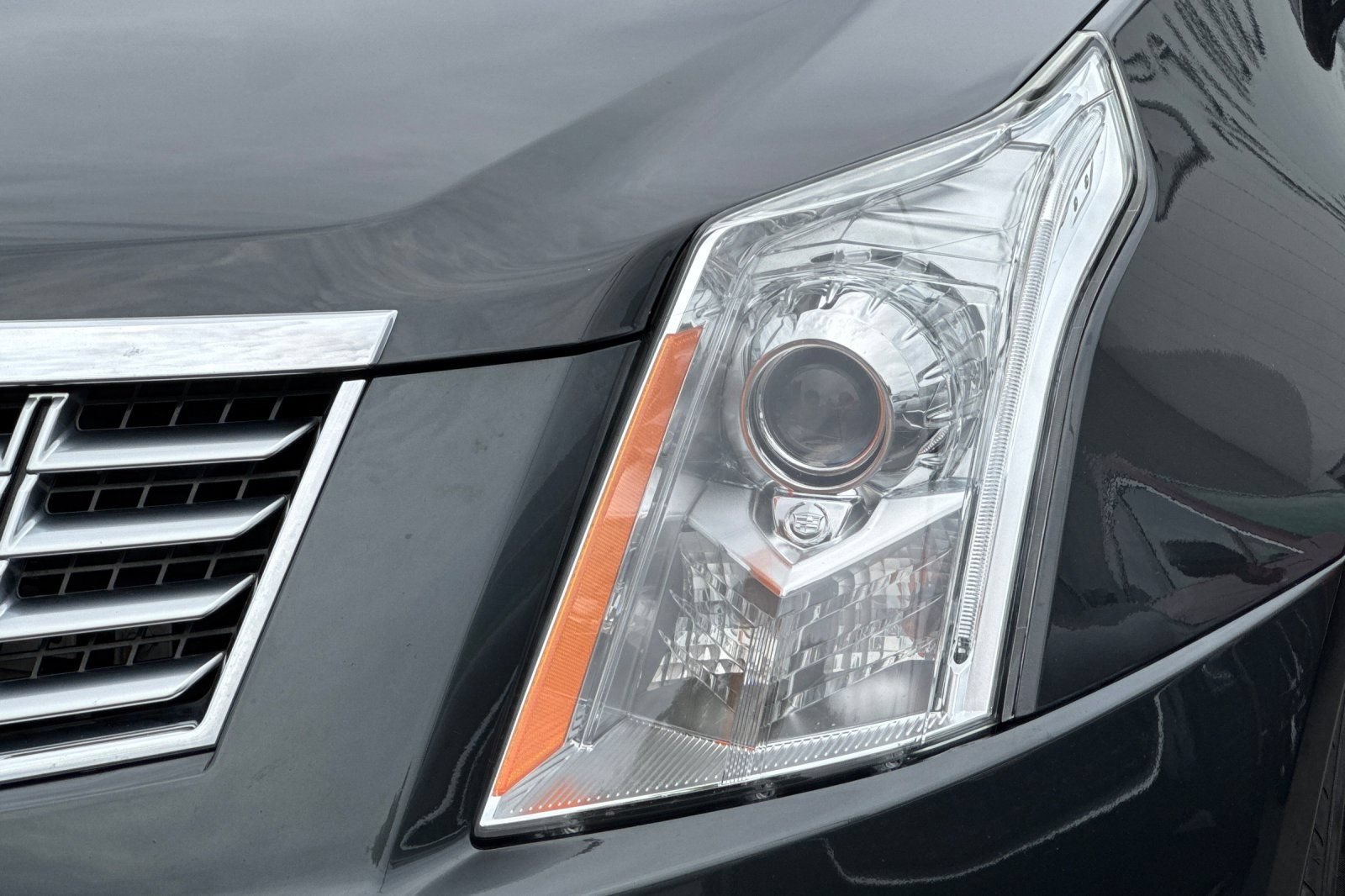 Used 2016 Cadillac SRX Premium AWD/4WD image 48