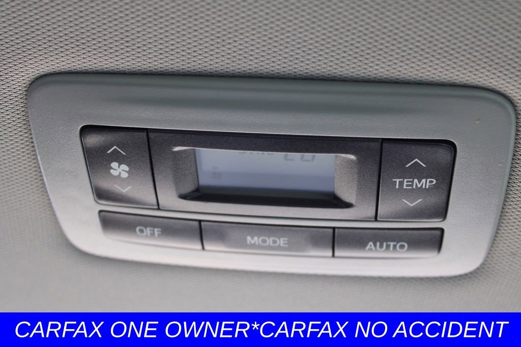 Used 2020 Toyota Sienna Limited Premium image 30