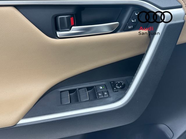 Used 2020 Toyota RAV4 Limited FWD image 32