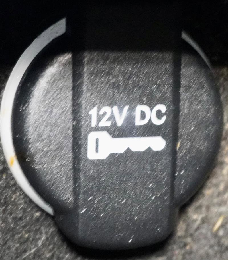 Used 2016 Chrysler 300 S image 24