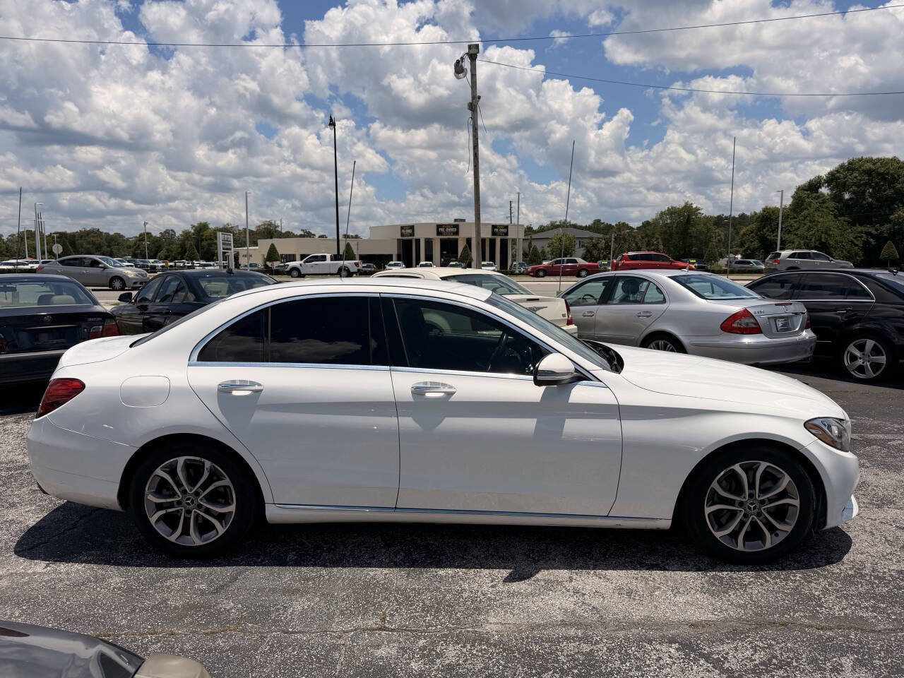 Used 2017 Mercedes-Benz C 300 Sedan image 3
