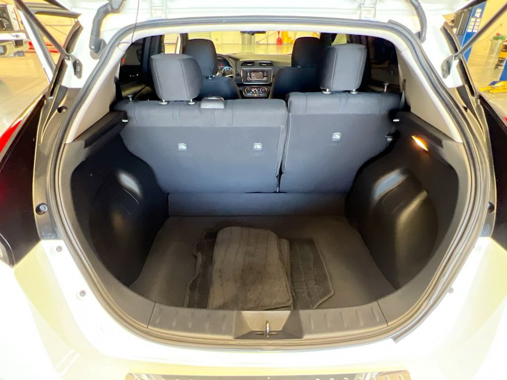 Used 2019 Nissan Leaf S w/ S Charge Package FWD image 23