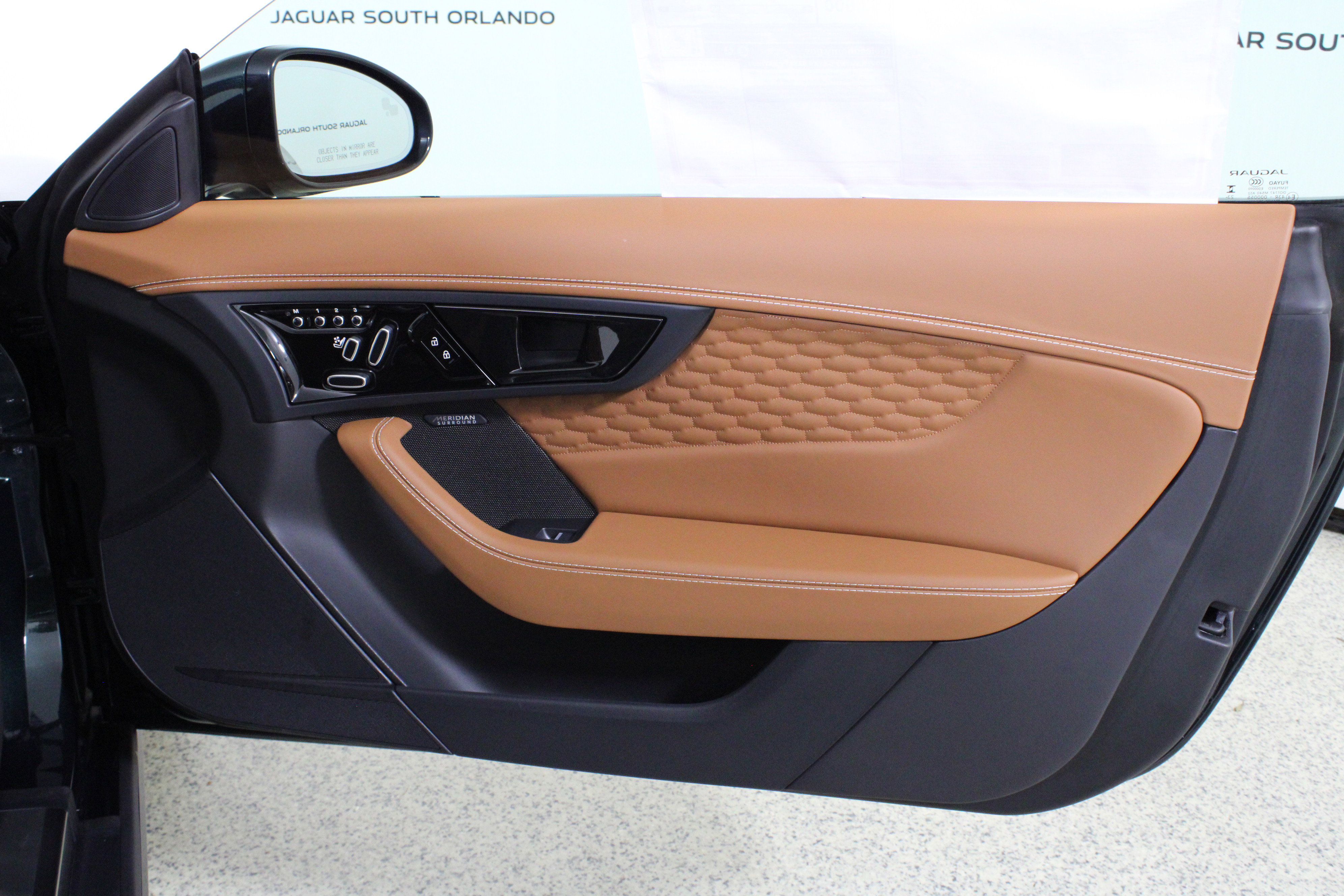 New 2024 Jaguar F-TYPE R image 15