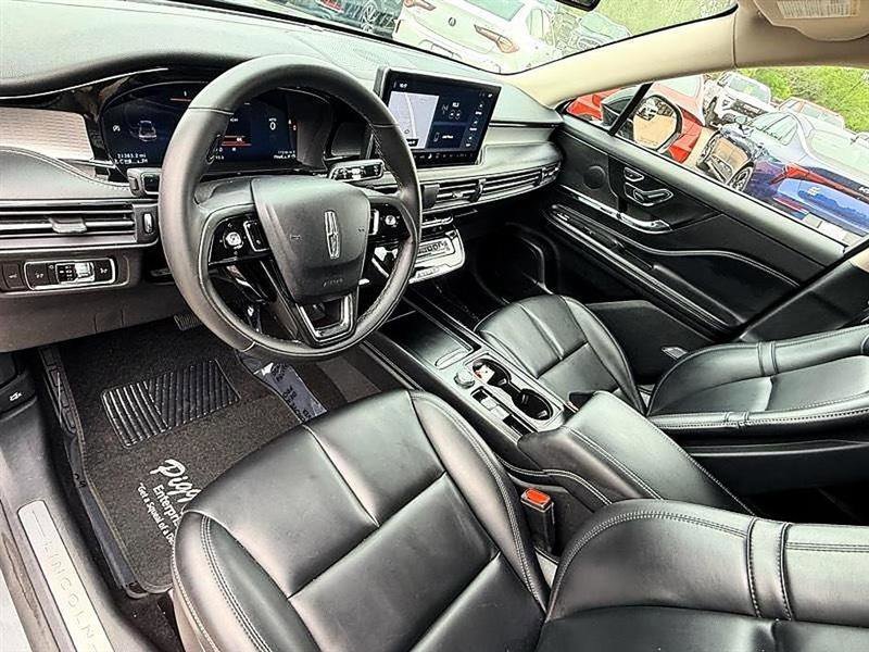 Used 2023 Lincoln Corsair FWD image 18