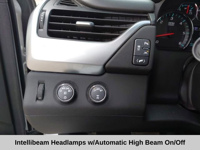 Used 2017 Chevrolet Suburban Premier image 14