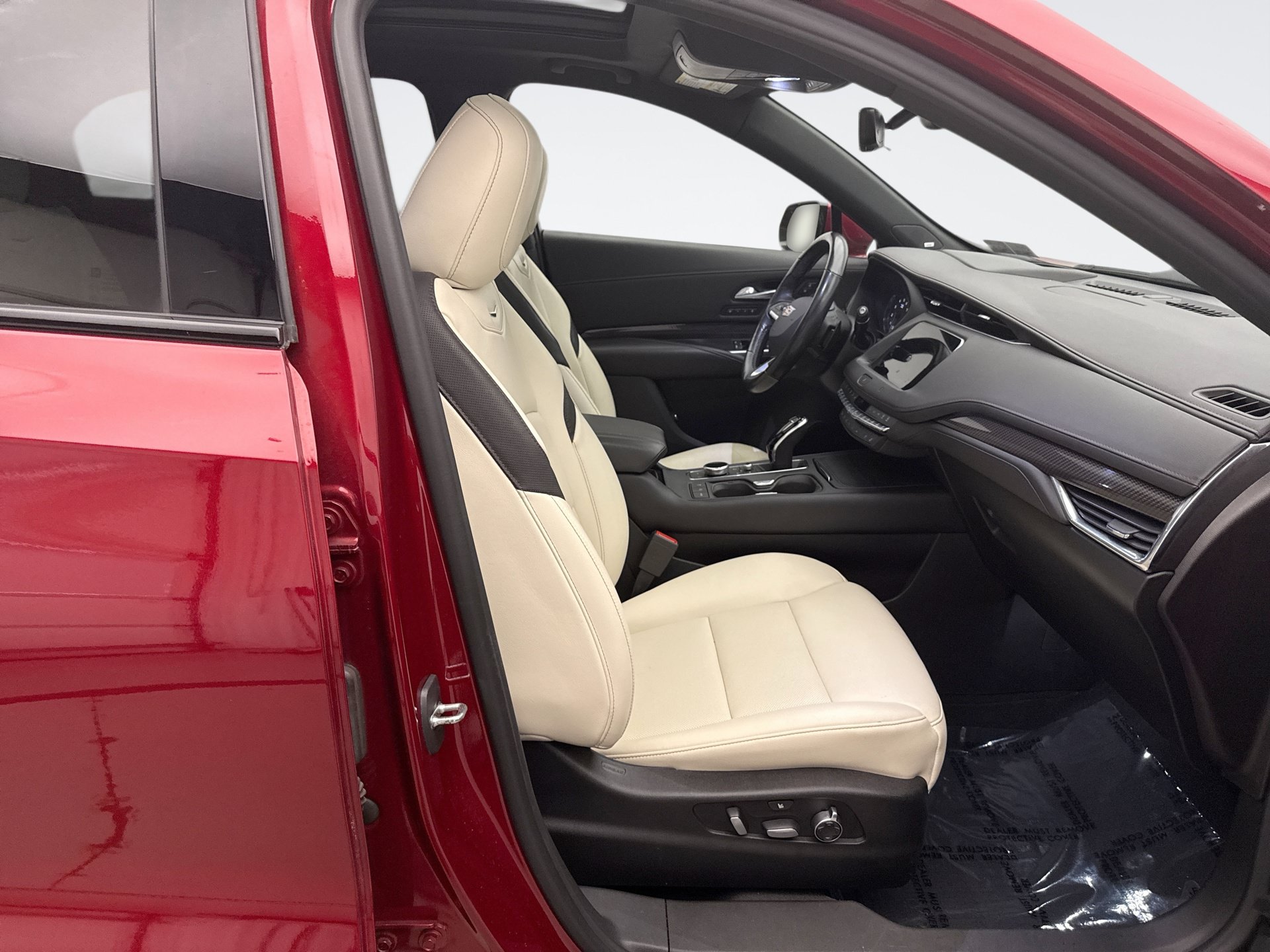 Used 2021 Cadillac XT4 Sport AWD/4WD image 18