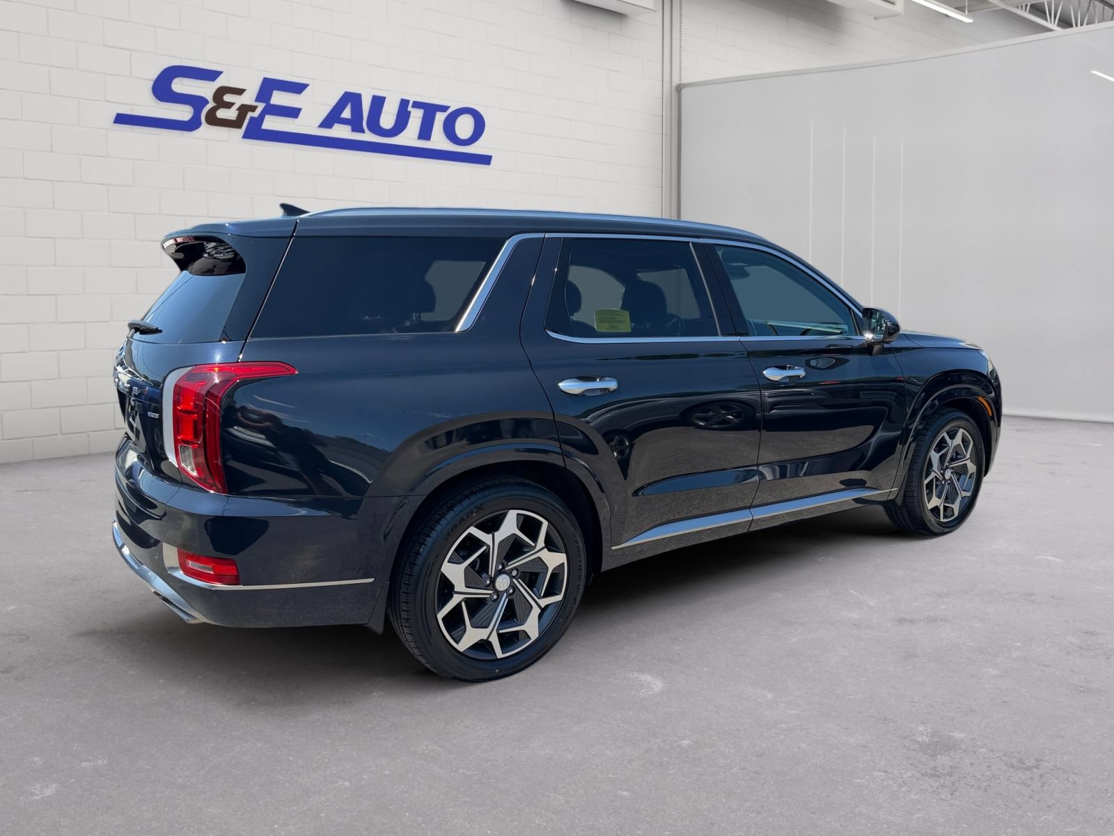 Used 2022 Hyundai Palisade Calligraphy AWD/4WD image 4