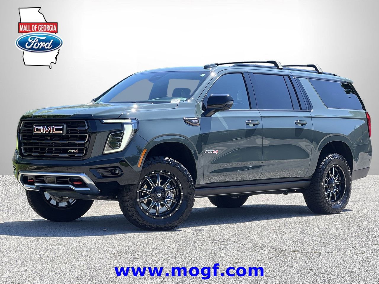 Used 2026 GMC Yukon XL AT4 Ultimate AWD/4WD image 1