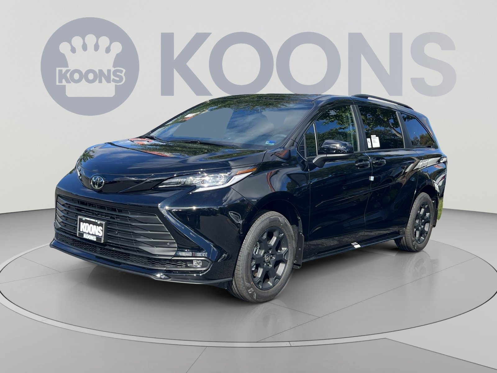 New 2026 Toyota Sienna XLE Woodland Edition AWD/4WD image 1
