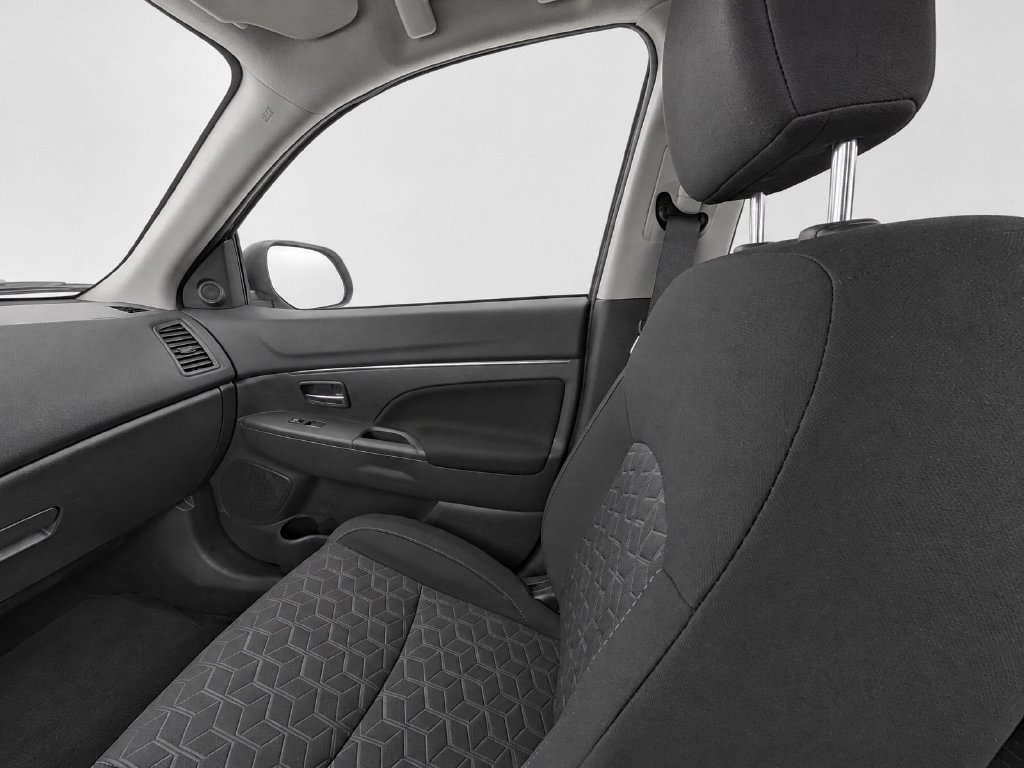 Used 2024 Mitsubishi Outlander Sport ES AWD/4WD image 29