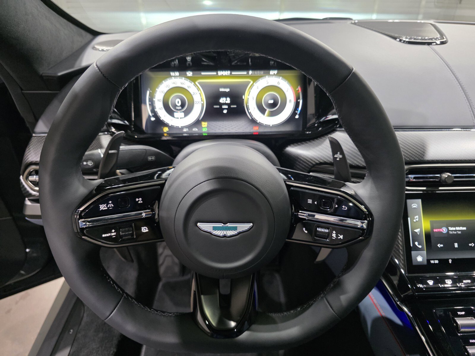 New 2026 Aston Martin V8 Vantage S RWD image 11