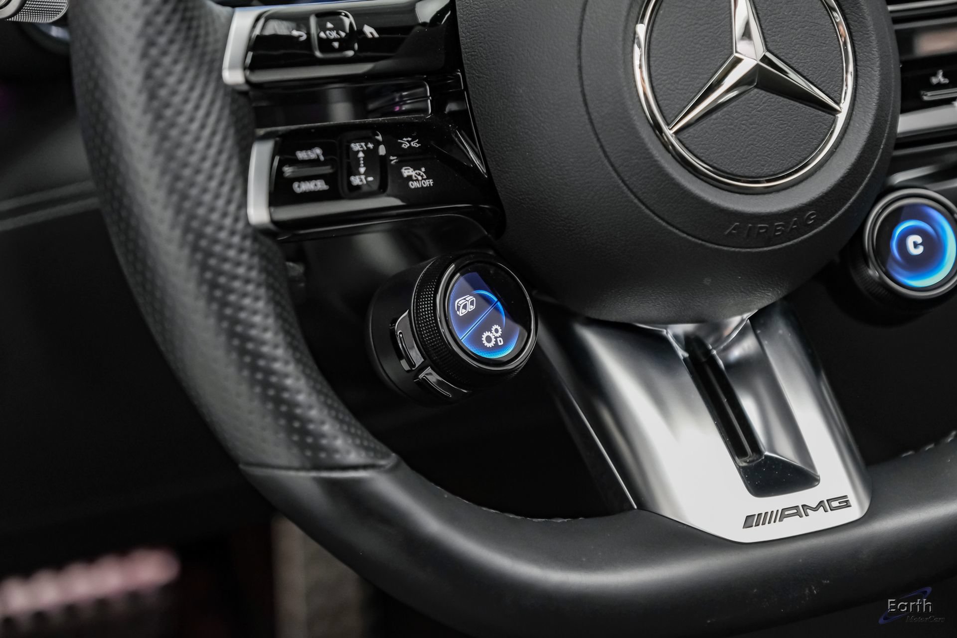 Used 2022 Mercedes-Benz SL 55 AMG 4MATIC image 53