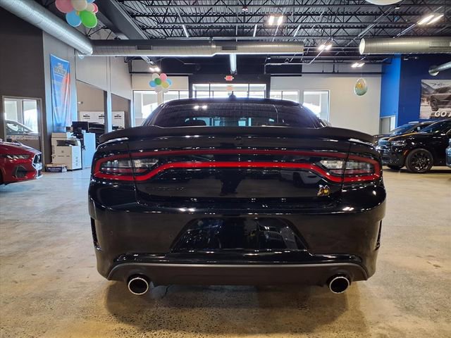 Used 2022 Dodge Charger Scat Pack w/ Dynamics Package image 7