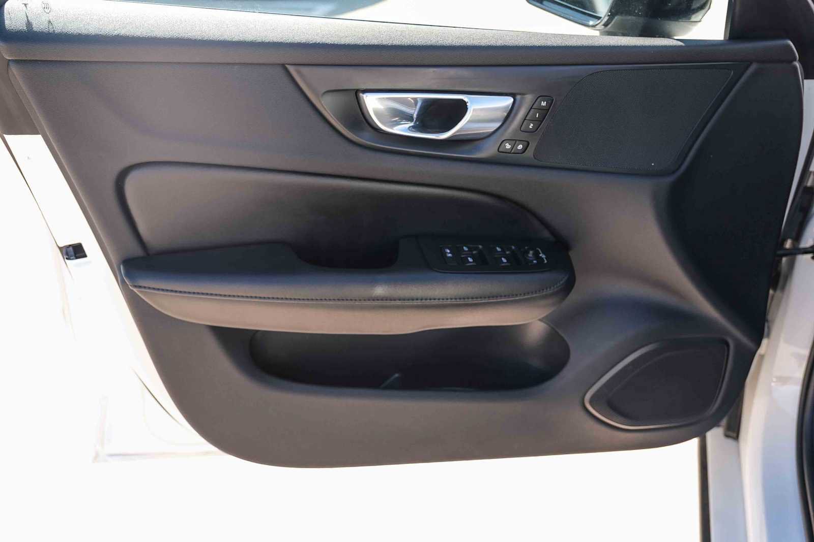 Used 2023 Volvo S60 B5 Plus w/ Climate Package FWD image 22