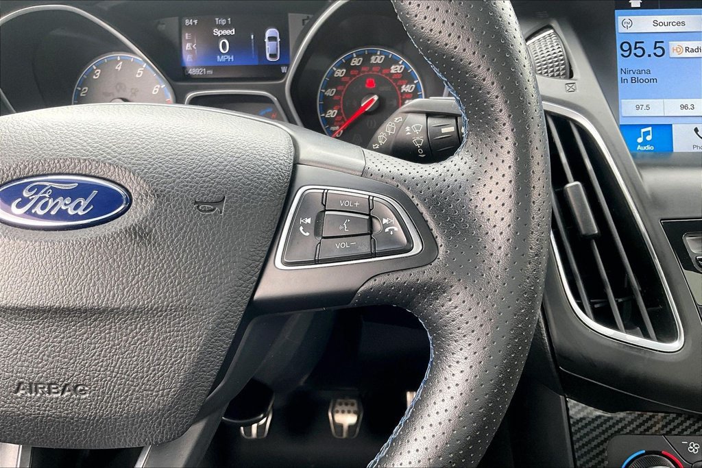 Used 2017 Ford Focus RS AWD/4WD image 18