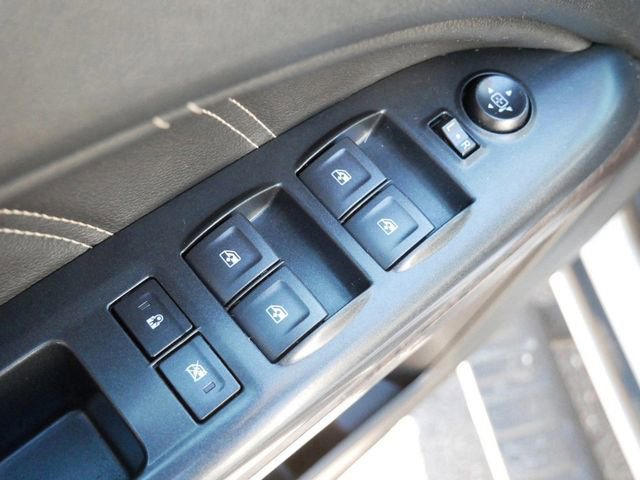 Used 2021 GMC Canyon Denali image 13