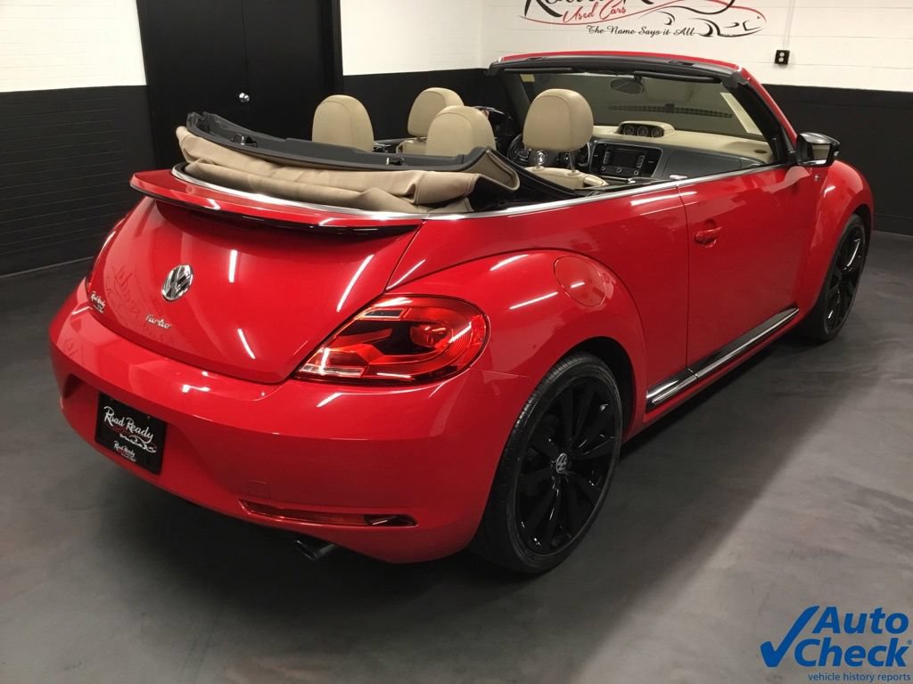 Used 2014 Volkswagen Beetle R-Line FWD image 11
