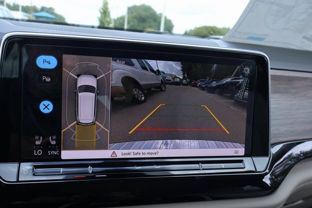 New 2026 Volkswagen Atlas SEL Premium R-Line image 24