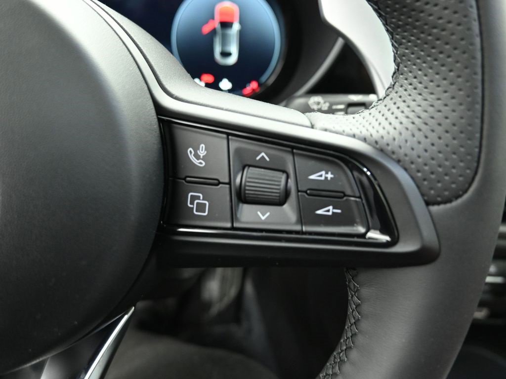 New 2026 Alfa Romeo Giulia AWD w/ Driving Assist Package image 18