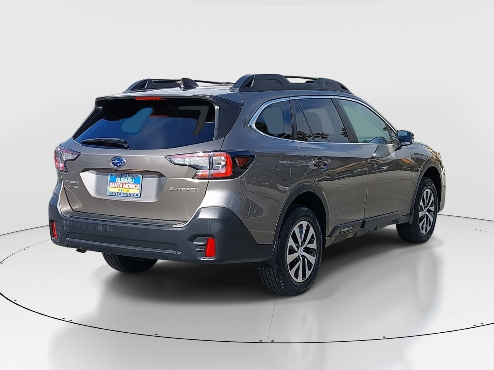 Used 2022 Subaru Outback Premium image 7