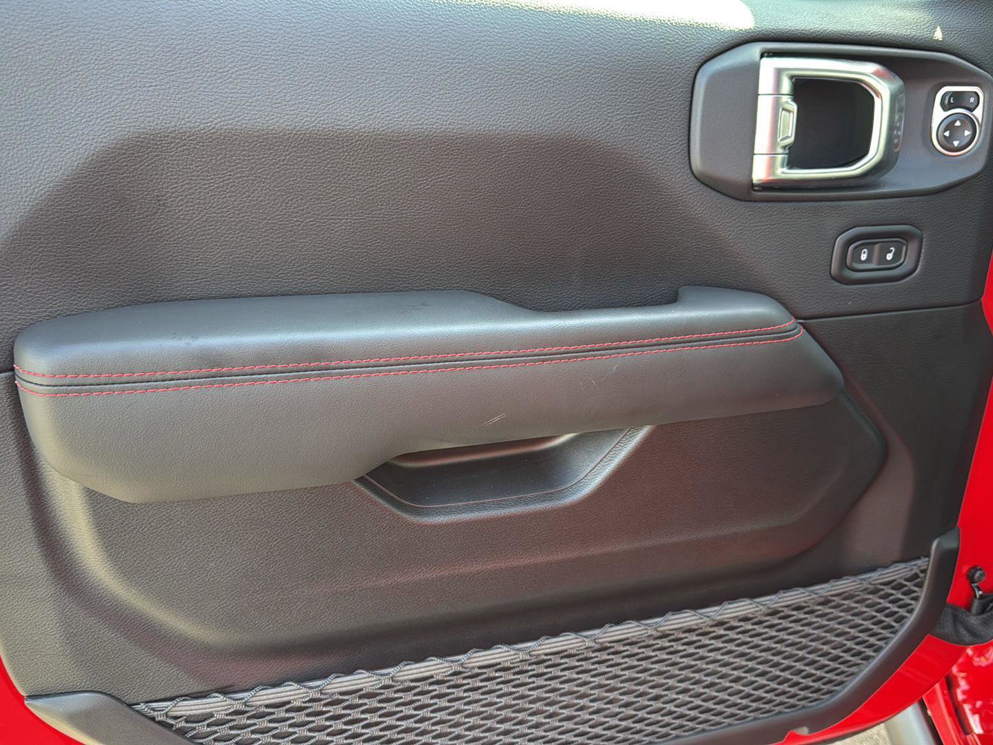 New 2026 Jeep Wrangler Unlimited Rubicon 392 image 13