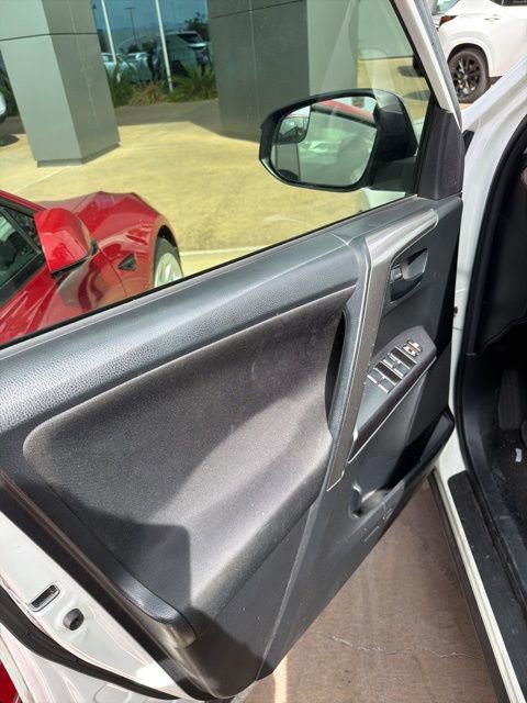 Used 2017 Toyota RAV4 LE w/ Carpet Mat Package FWD image 14