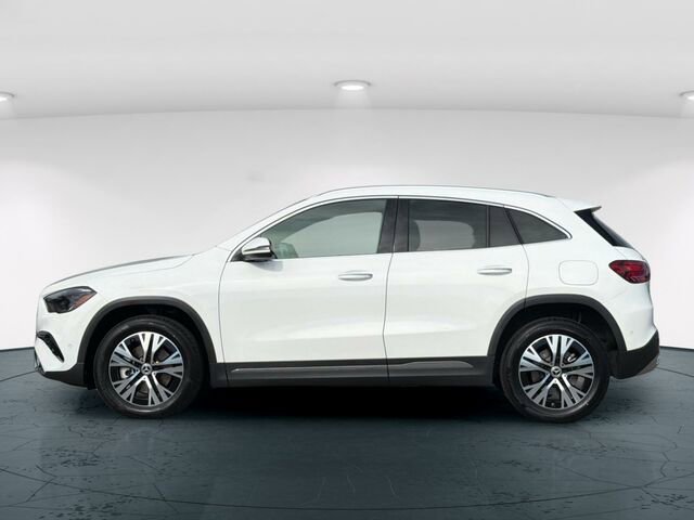 Certified 2025 Mercedes-Benz GLA 250 4MATIC image 4