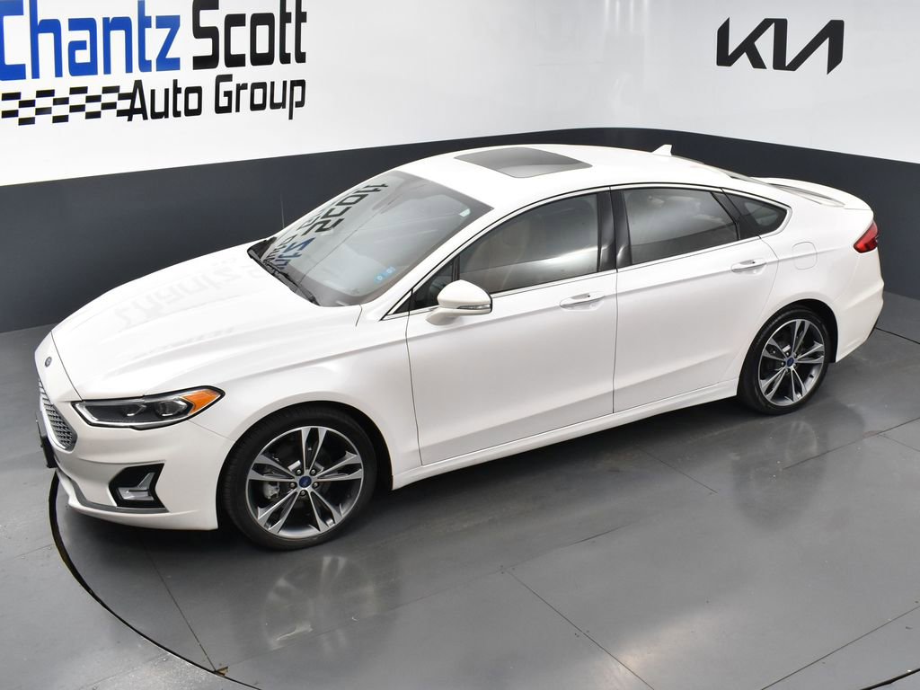 Used 2019 Ford Fusion Titanium image 10