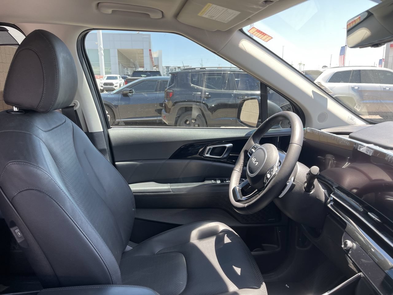 Used 2025 Kia Carnival SX Prestige FWD image 6