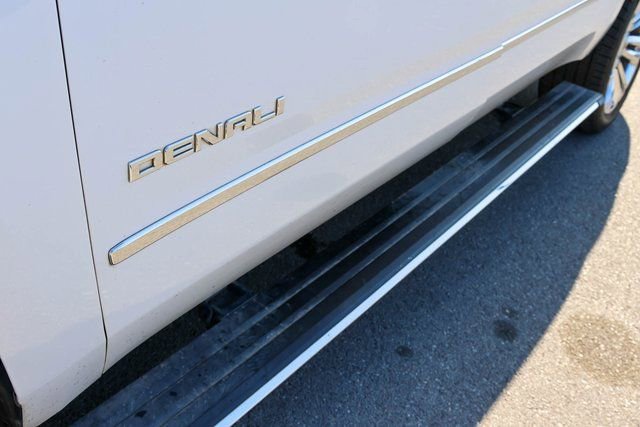 Used 2017 GMC Yukon XL Denali w/ Open Road Package image 8