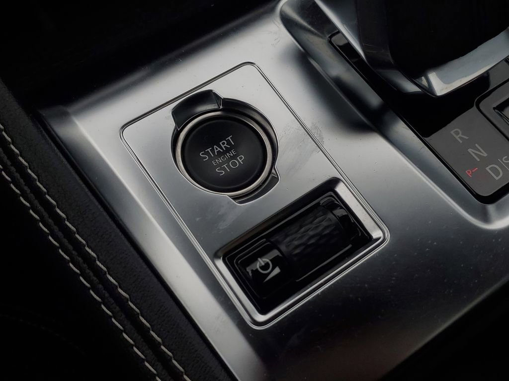 Used 2024 Jaguar F-PACE R-Dynamic S image 20