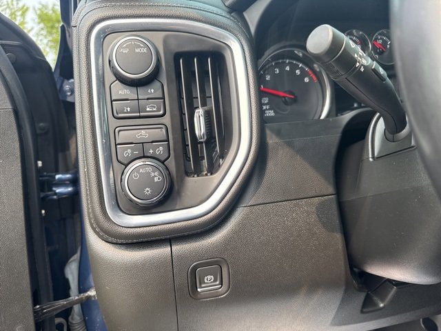 Used 2022 Chevrolet Silverado 1500 LT image 19