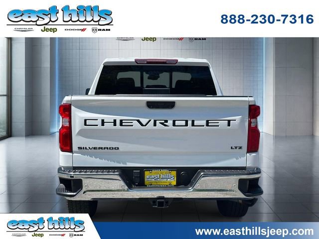 Used 2023 Chevrolet Silverado 1500 LTZ w/ LTZ Convenience Package II AWD/4WD image 4