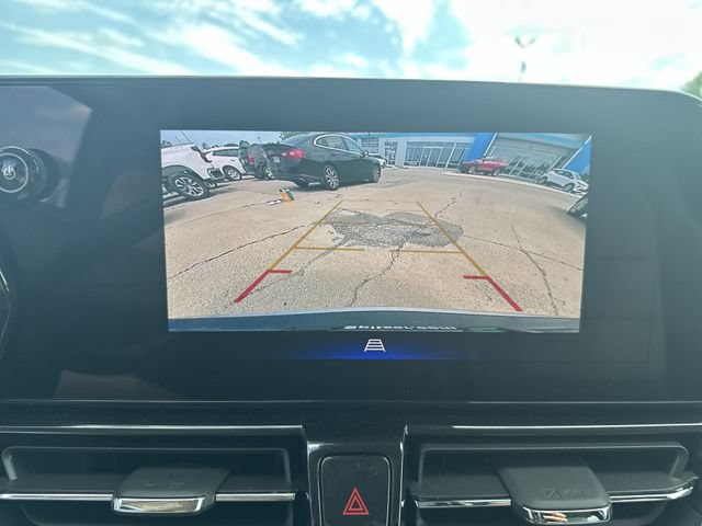 Used 2024 Chevrolet TrailBlazer LT FWD image 17