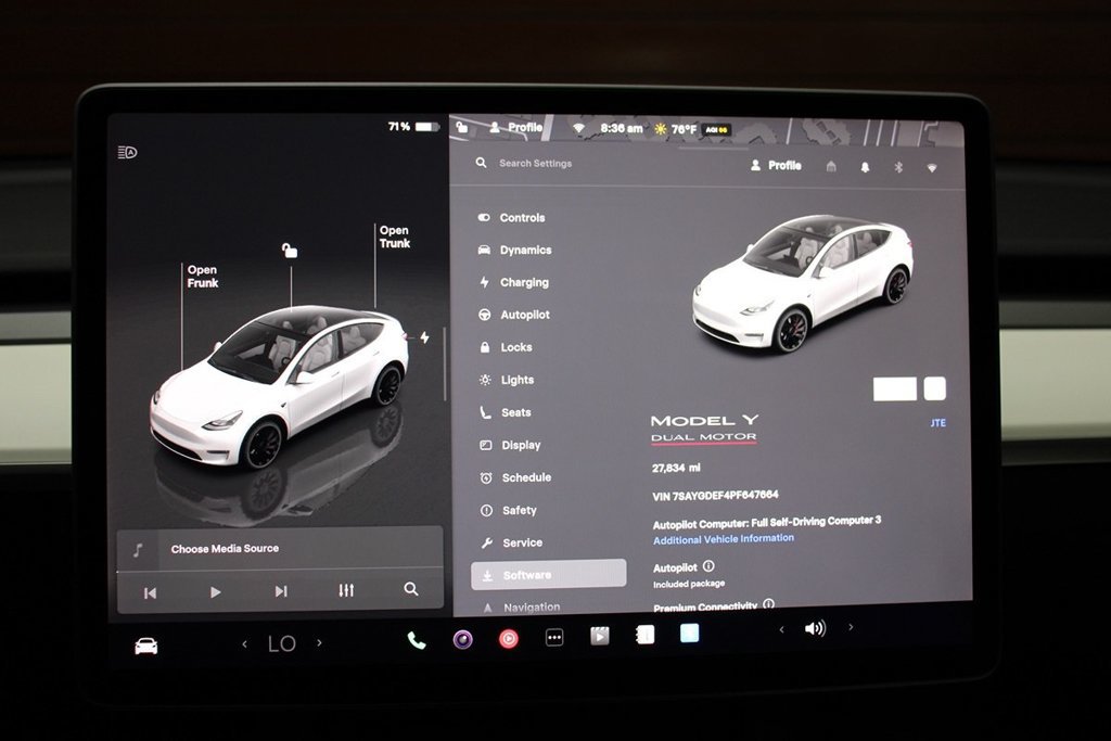 Used 2023 Tesla Model Y Performance AWD/4WD image 19