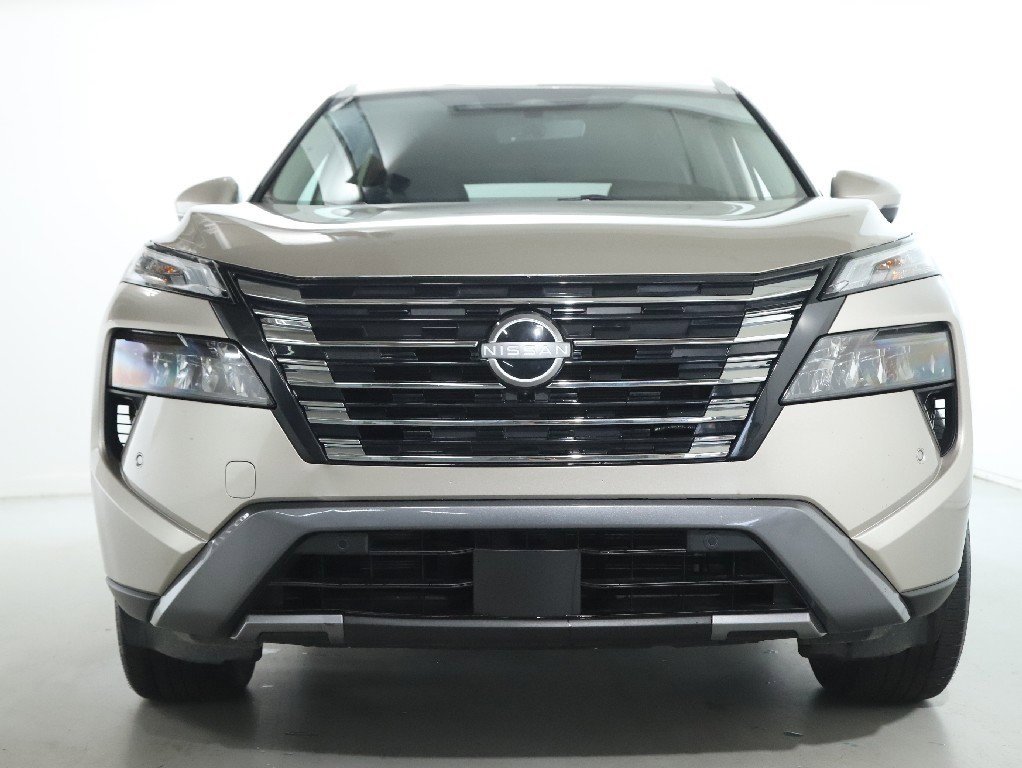 Certified 2024 Nissan Rogue SL image 6