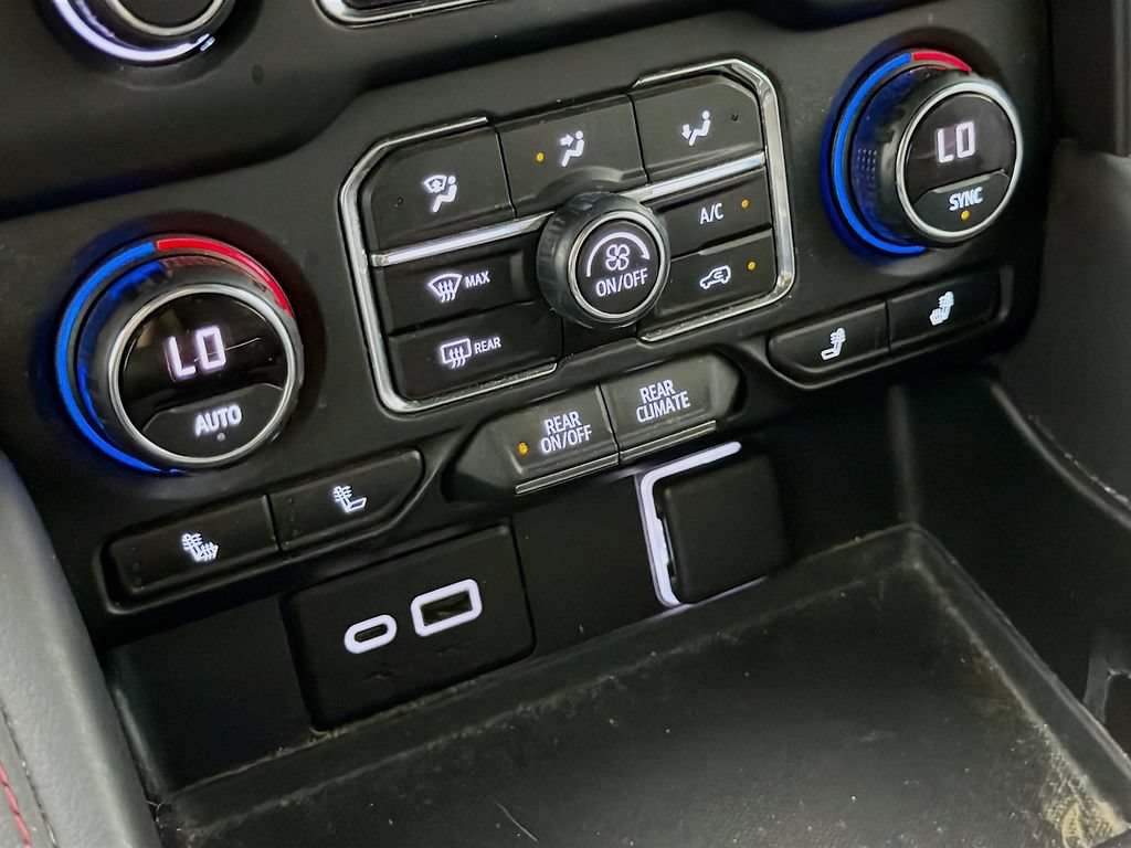 Used 2021 Chevrolet Suburban RST RWD image 25