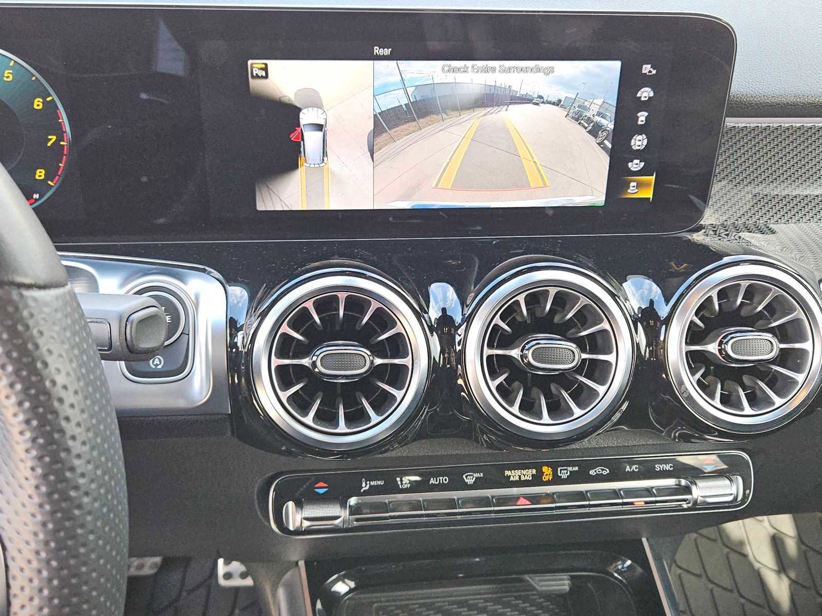 Certified 2023 Mercedes-Benz GLB 250 image 20