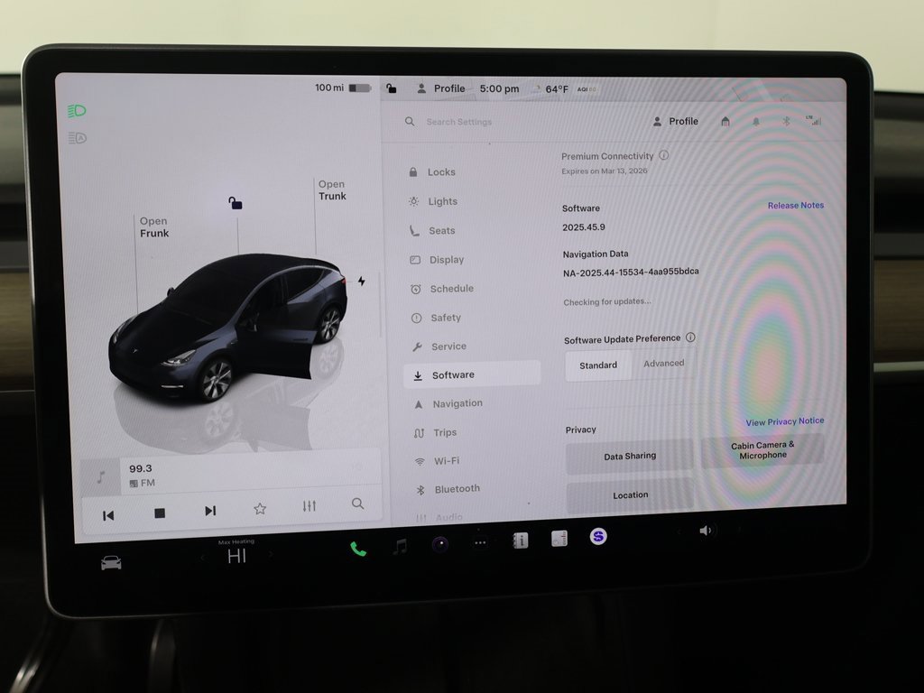 Used 2024 Tesla Model Y Long Range image 44