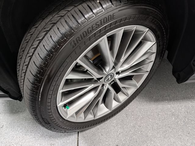Used 2025 Lexus NX 350h AWD w/ Cold Area Package image 9