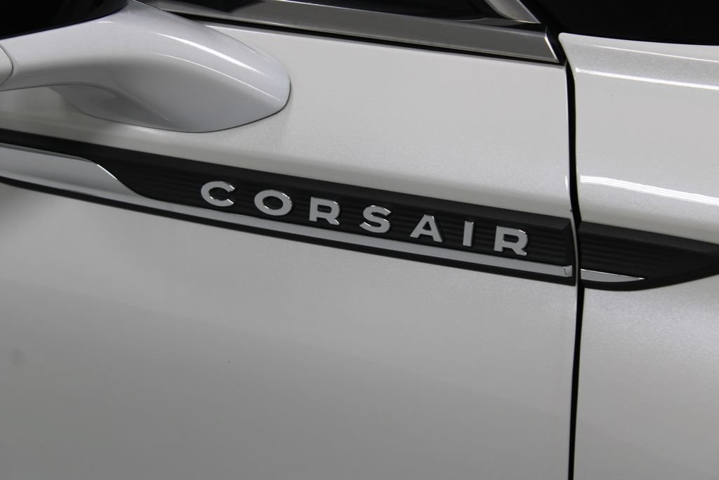 Used 2020 Lincoln Corsair Reserve w/ Equipment Group 202A AWD/4WD image 11