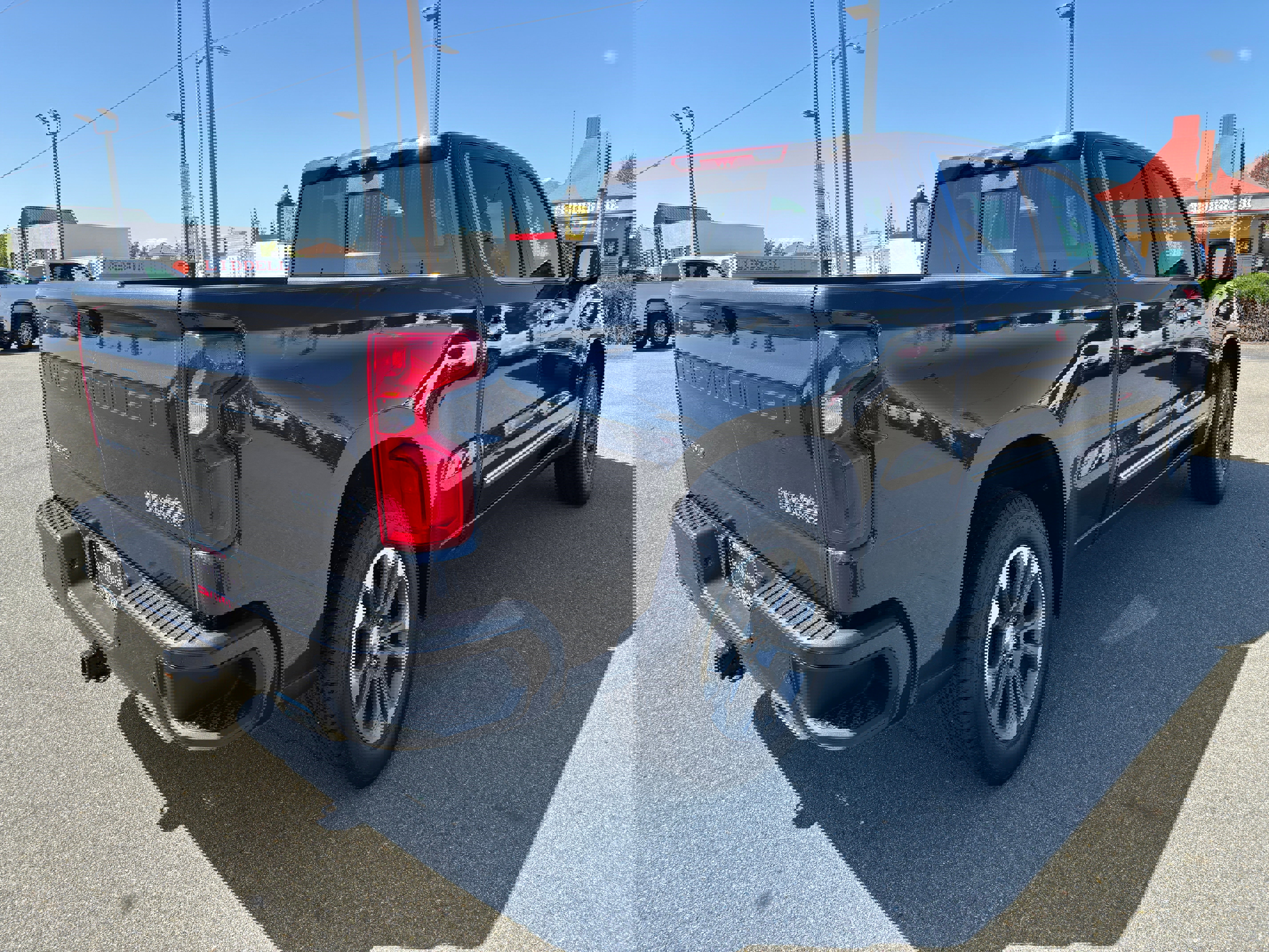 Used 2024 Chevrolet Silverado 1500 High Country w/ Technology Package image 5