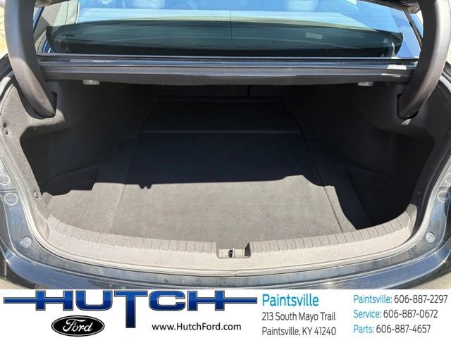 Used 2017 Acura TLX FWD image 18
