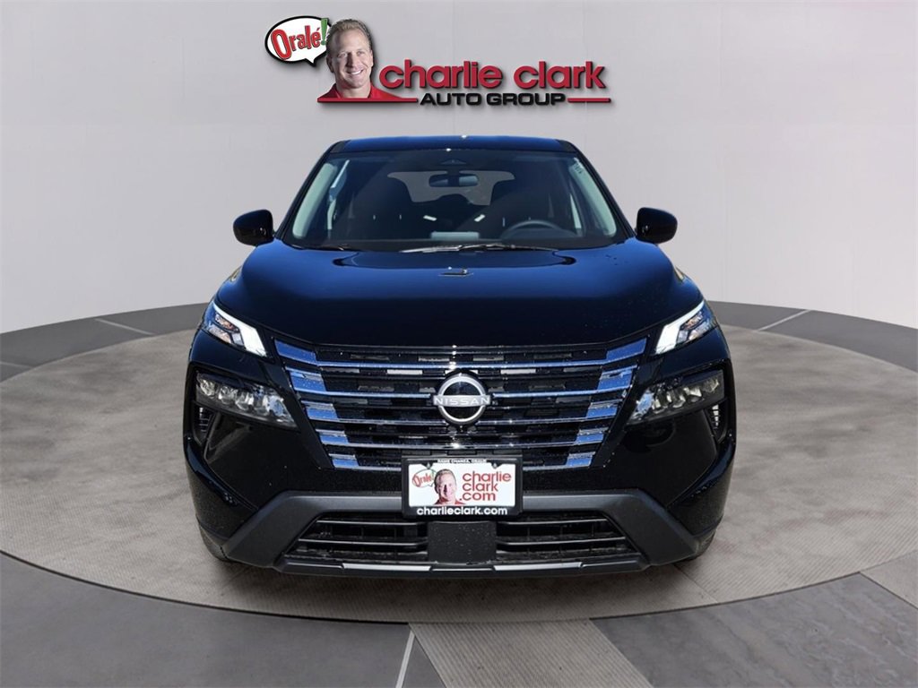 New 2026 Nissan Rogue SV image 9