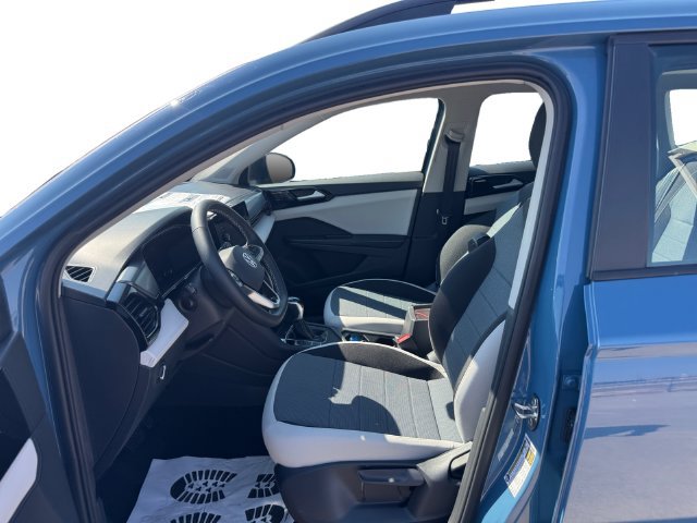 New 2027 Volkswagen Taos S FWD image 9