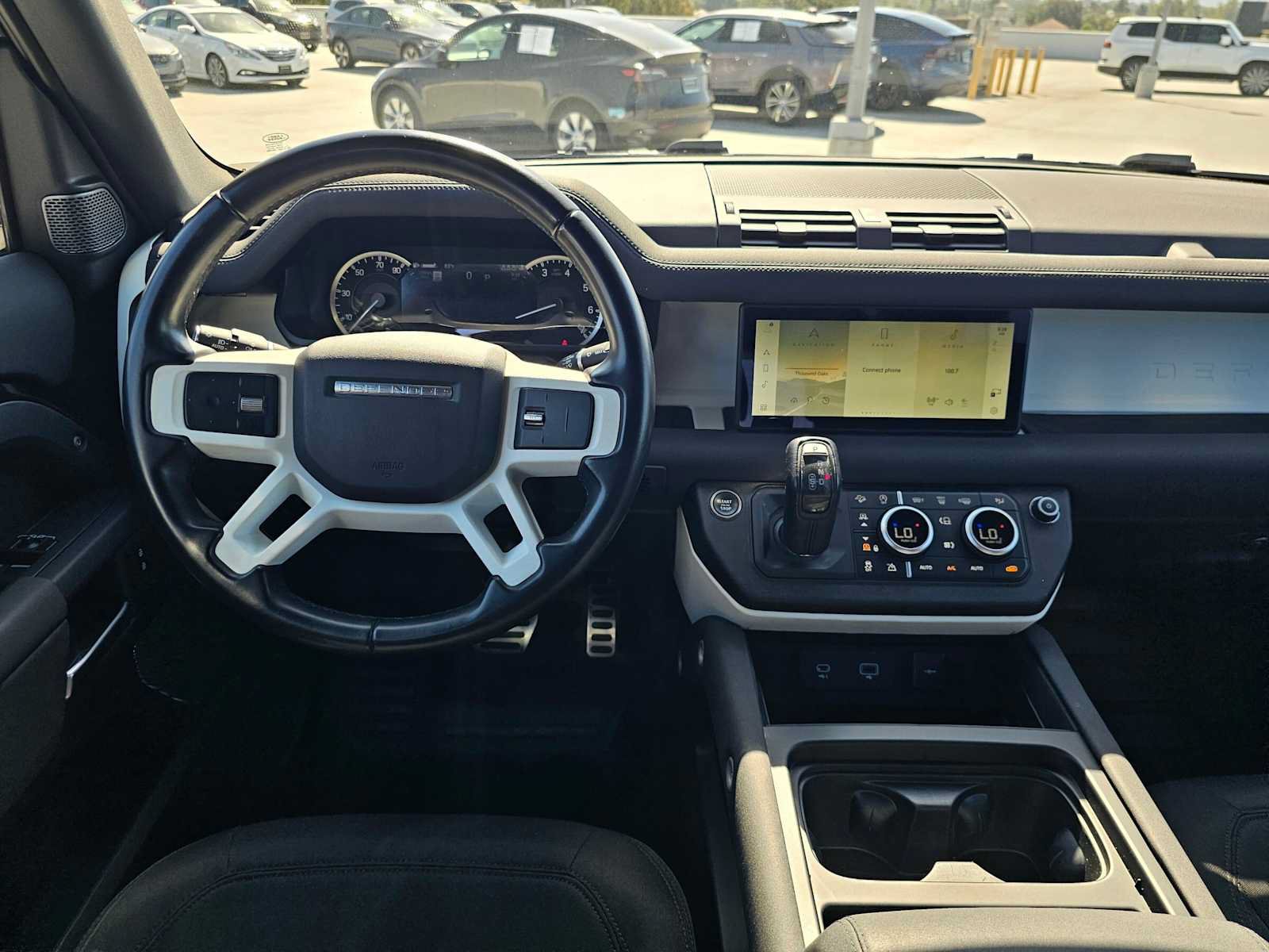 Used 2023 Land Rover Defender 110 AWD/4WD image 18