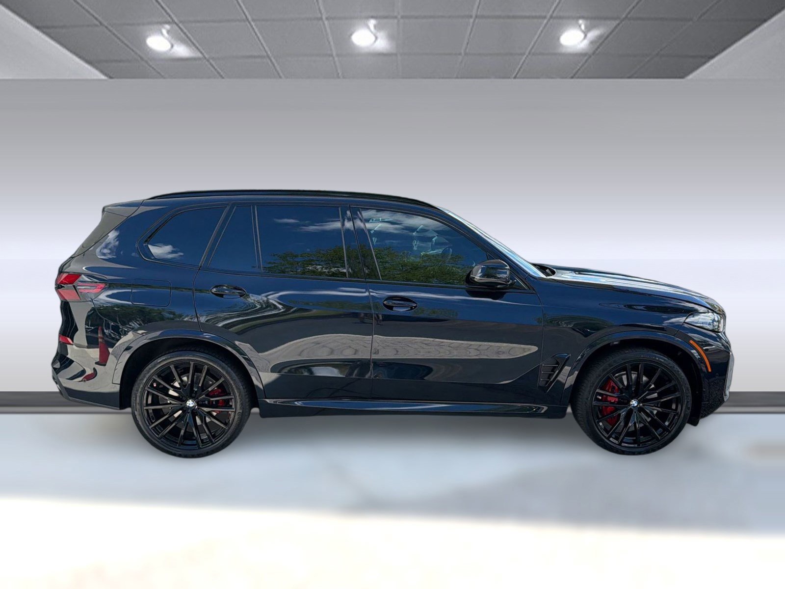 Certified 2024 BMW X5 xDrive40i w/ M Sport Package image 8